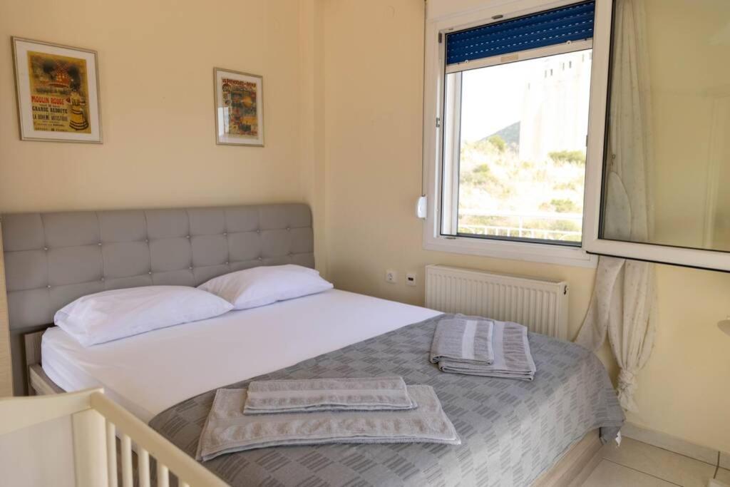 Port View House-Comfy Family Apartment-Panoramic View Néa Péramos Екстериор снимка