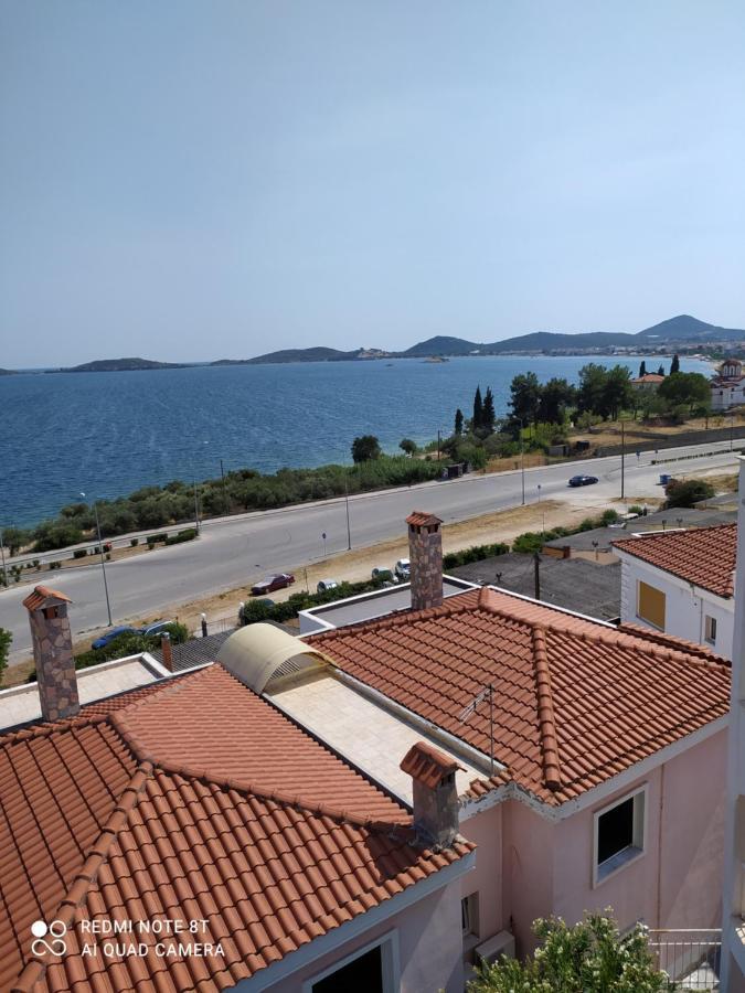 Port View House-Comfy Family Apartment-Panoramic View Néa Péramos Екстериор снимка